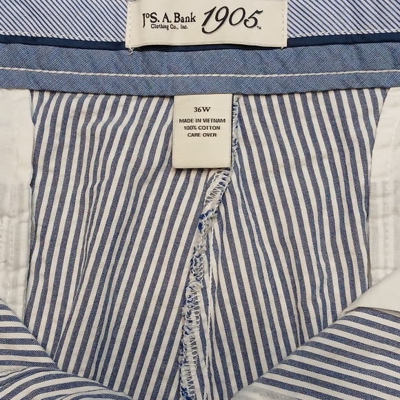 Jos. A. Bank Flat Front Shorts NWT - Picture 2 of 6